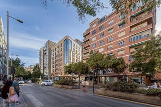 Piso en venta en Camino de Ronda - Rosaleda en Granada