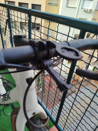 Bicicleta Gravel Trek Checkpoint SL5