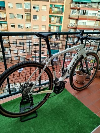 Bicicleta Gravel Trek Checkpoint SL5