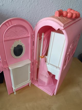 Barbie Bedroom & Bath Mattel Vintage