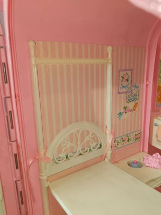 Barbie Bedroom & Bath Mattel Vintage