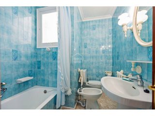 Casa adosada en venta en Castell (Es)