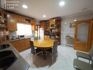Chalet en venta en Tomelloso