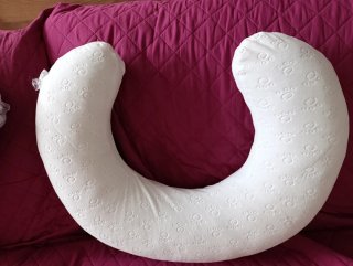 Cojín de lactancia blanco con estampado