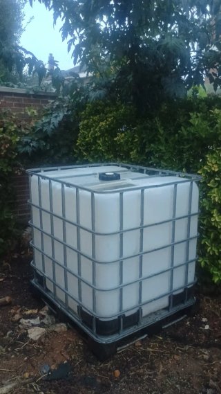 Depósito de Agua IBC 1000 Litros
