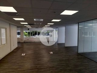Oficina en alquiler en Almeda - El Corte Inglés en Cornellà de Llobregat