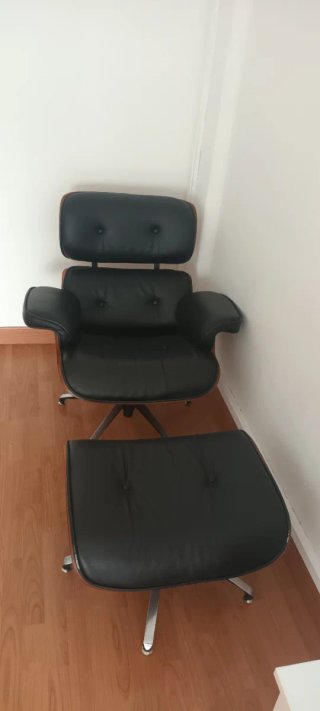 Sillón con Reposapiés de diseño réploca Vitra