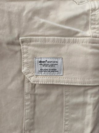 Pantalones cortos cargo Zara beige