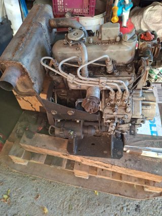 Motor Kubota D1105 D