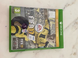 Conjunto di videogiochi FIFA per Xbox One