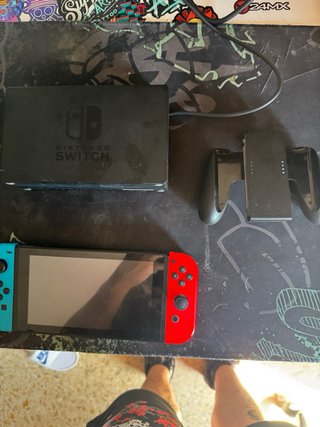 Consola Nintendo Switch Azul y Roja