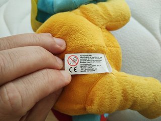 Peluche Winnie the Pooh con cestino