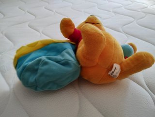 Peluche Winnie the Pooh con cestino