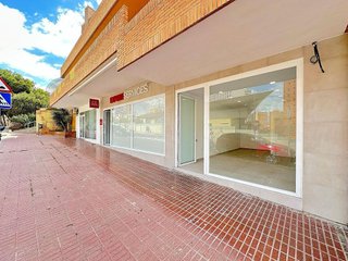 Local comercial en venta en Playa de Poniente en Benidorm