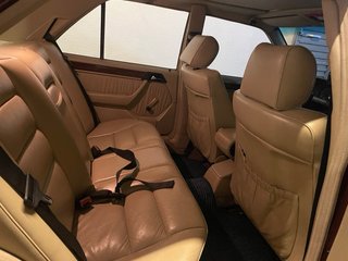 Mercedes-Benz Clase E W124 230