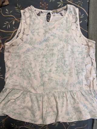 Blusa Sfera con Volante Talla M