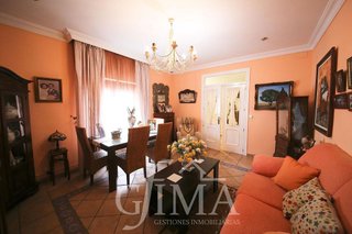 Chalet en venta en Tomelloso