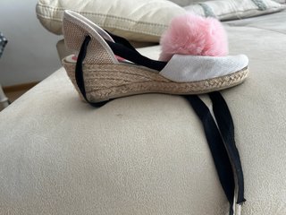 Espardeñas de esparto con pompón para niña talla 3