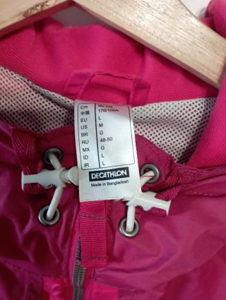 Chubasquero Quechua Rosa Talla L
