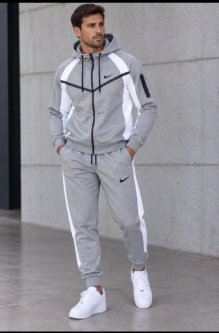 Chándal Nike Gris y Blanco
