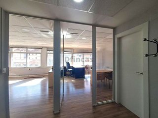 Oficina en alquiler en Ensanche en Teruel
