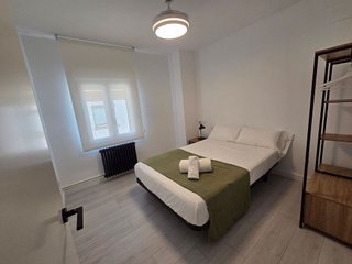 Piso en alquiler en Ensanche en Teruel