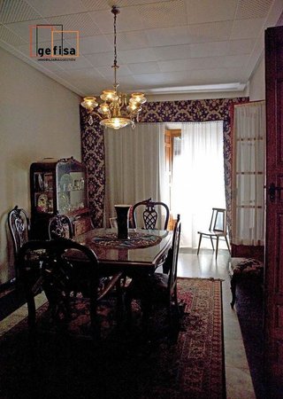 Casa adosada en venta en Zona Paseo de la Estación - Calle Cristo en Valdepeñas