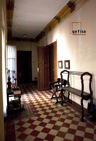 Casa adosada en venta en Zona Paseo de la Estación - Calle Cristo en Valdepeñas