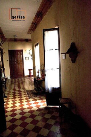 Casa adosada en venta en Zona Paseo de la Estación - Calle Cristo en Valdepeñas
