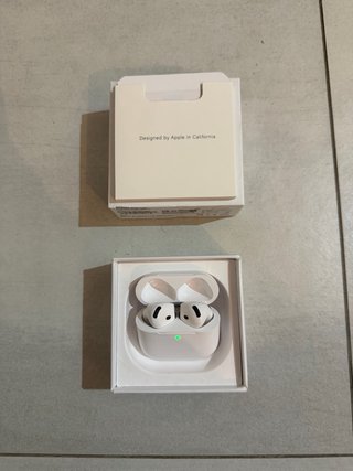 Apple AirPods 4 ANC Bianco