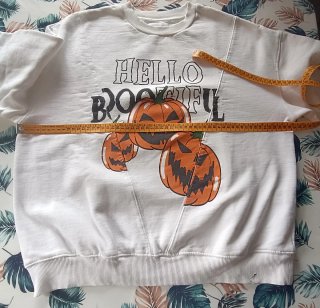 Sudadera Halloween Blanca
