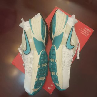 Nike V2K RUN Nuevas con etiquetas, talla 48,5