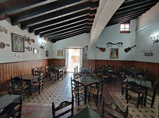 Local comercial en alquiler en Palomares del Río