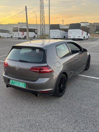 Volkswagen Golf 7 GTI perfomance 2016
