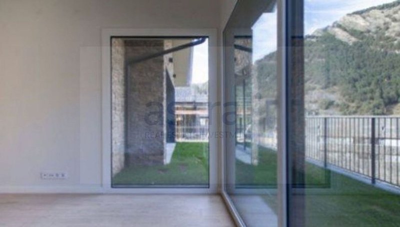 2-bedroom flat for rent in Ordino · 2 of 33