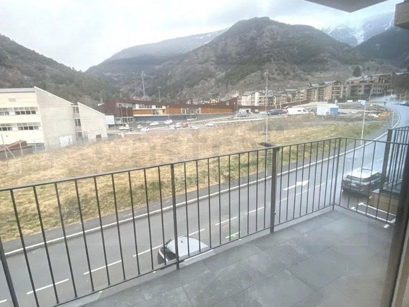 2-bedroom flat for rent in Ordino · 4 of 33