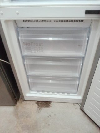 Frigorífico Combi Bosch Inox 185cm No Frost.