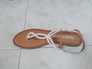 Sandalias Gioseppo blancas