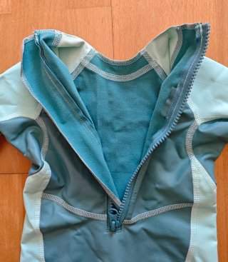 Neopreno infantil con estampado de animales