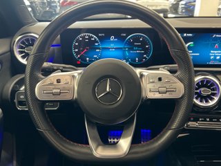 Mercedes-Benz Clase A 200 con TECHO