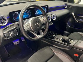 Mercedes-Benz Clase A 200 con TECHO