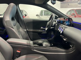 Mercedes-Benz Clase A 200 con TECHO