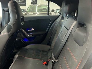 Mercedes-Benz Clase A 200 con TECHO
