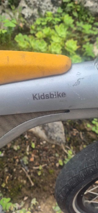 Bicicleta BMW Kidsbike