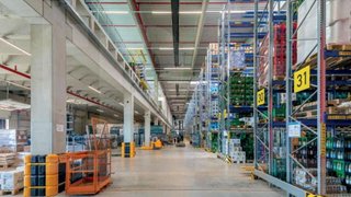 Nave industrial en alquiler en El Higuerón en Córdoba