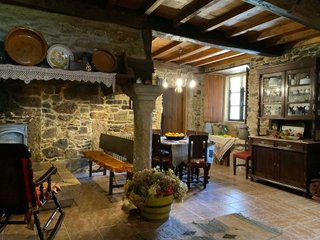 Chalet en venta en Melide