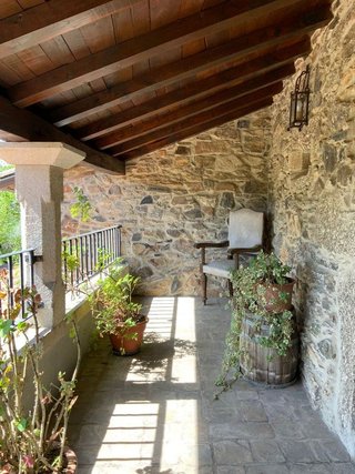 Chalet en venta en Melide