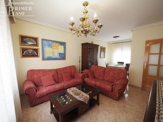 Casa adosada en venta en Tomelloso