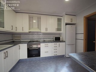 Casa adosada en venta en Tomelloso