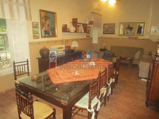 Chalet en venta en Centro en Valdepeñas